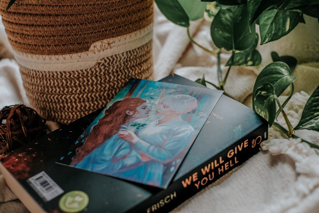 „We will give you Hell“, Lina Frisch, Knaur Verlag, Hellea, Schweden, Wikinger, Queerbooks, Feminismus, Wut, Welt verändern, sich selbst finden, LGTBQ