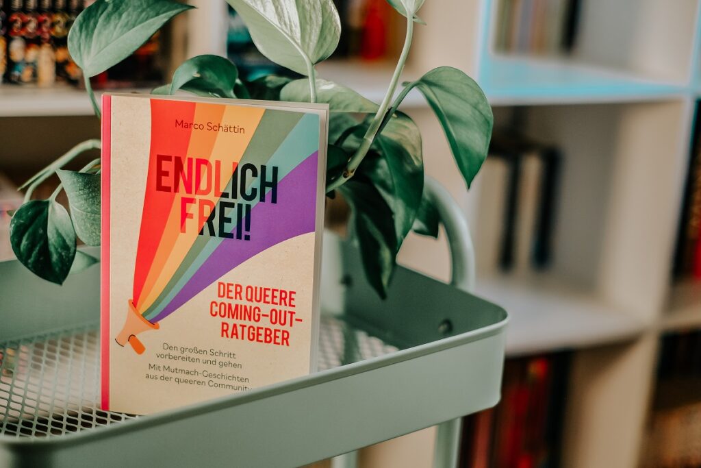 Ratgeber, „Endlich frei! - Der queere Coming-Out-Ratgeber“, Marco Schättin, Humboldt Verlag, LGBTQ, QueerBooks, queer Books, ISBN 9783842642591